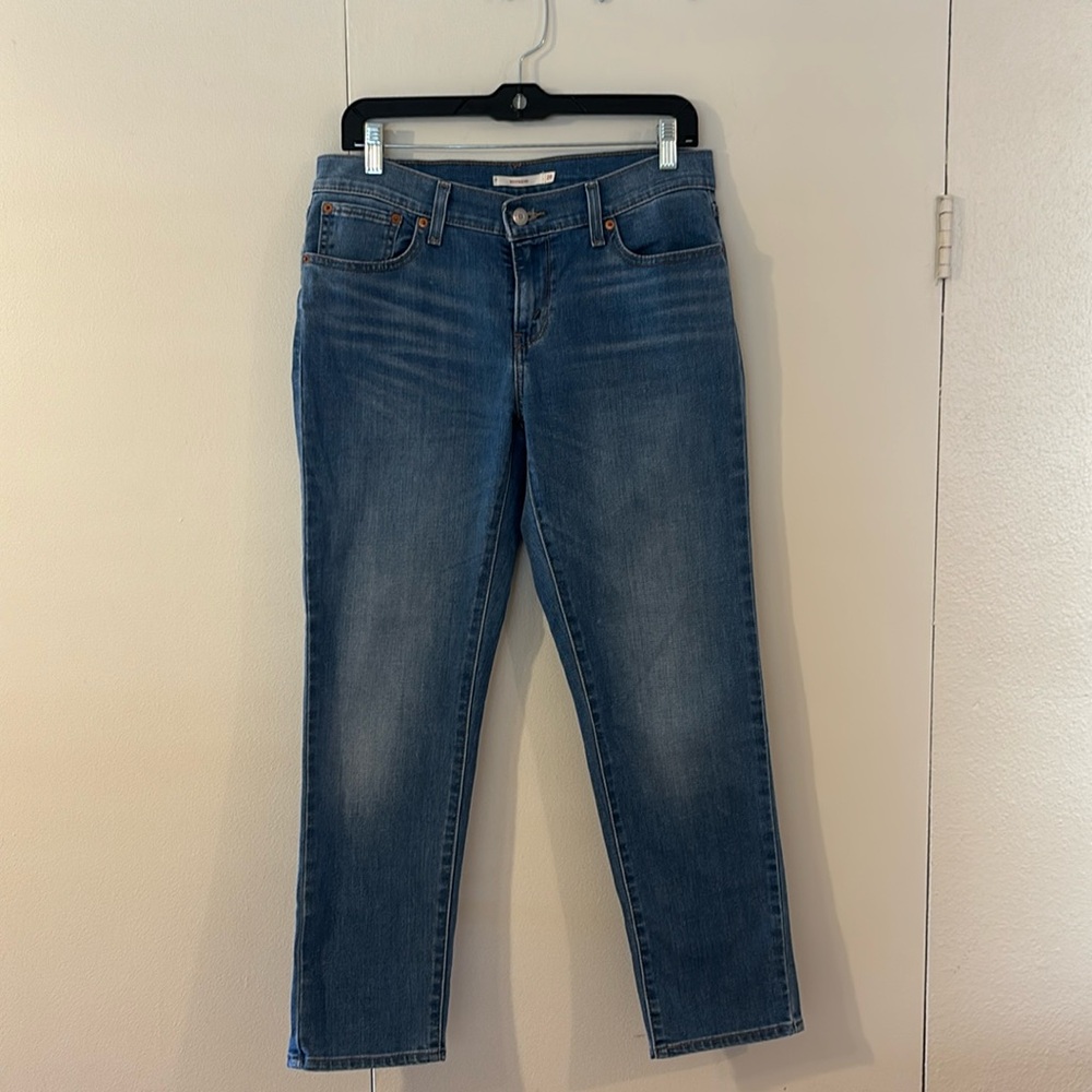 Levis Boyfriend Jeans light wash high/med rise